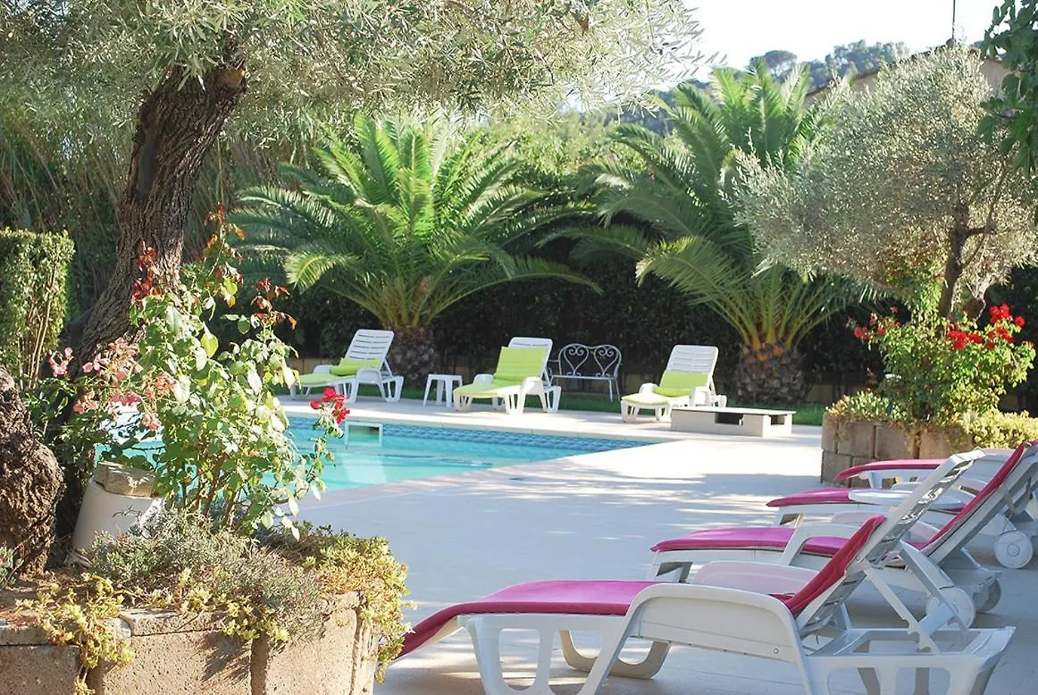 Villa 4 Seasons Σαιν-Τροπέ 0*,  Γαλλία